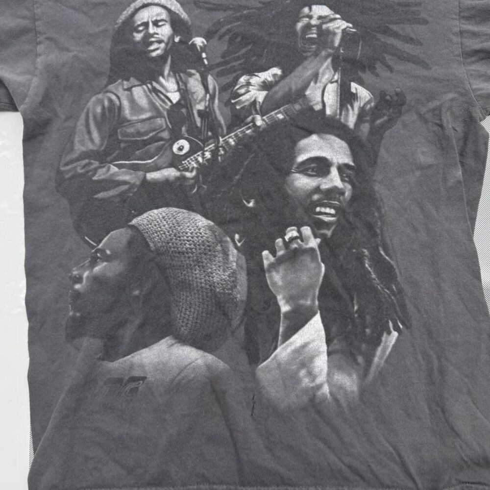 Bob Marley Men's Grey and Black T-shirt